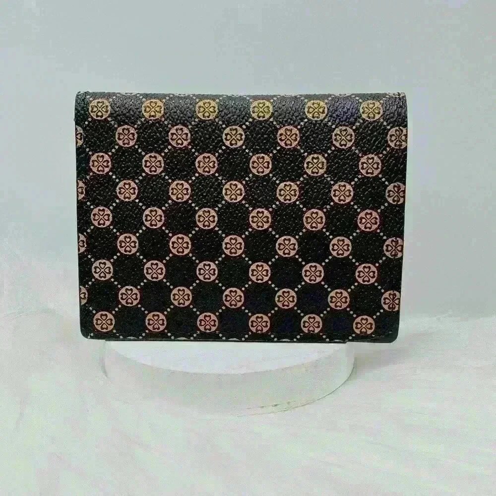 The Classic Card Wallet Flap in Coffee Brown